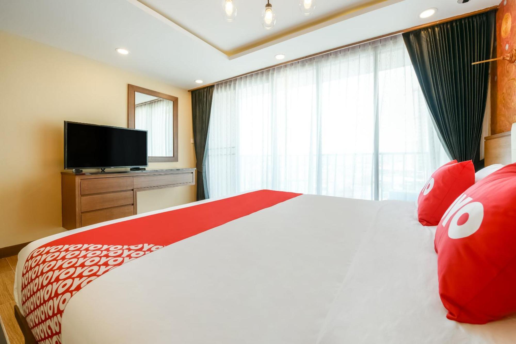 Hotel Super Oyo 458 Nakorn Siam Boutique Pattaya Esterno foto